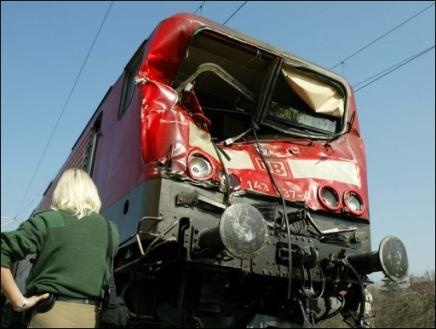 596952089-dutzende-verletzte-bahnunfall-braunschweig