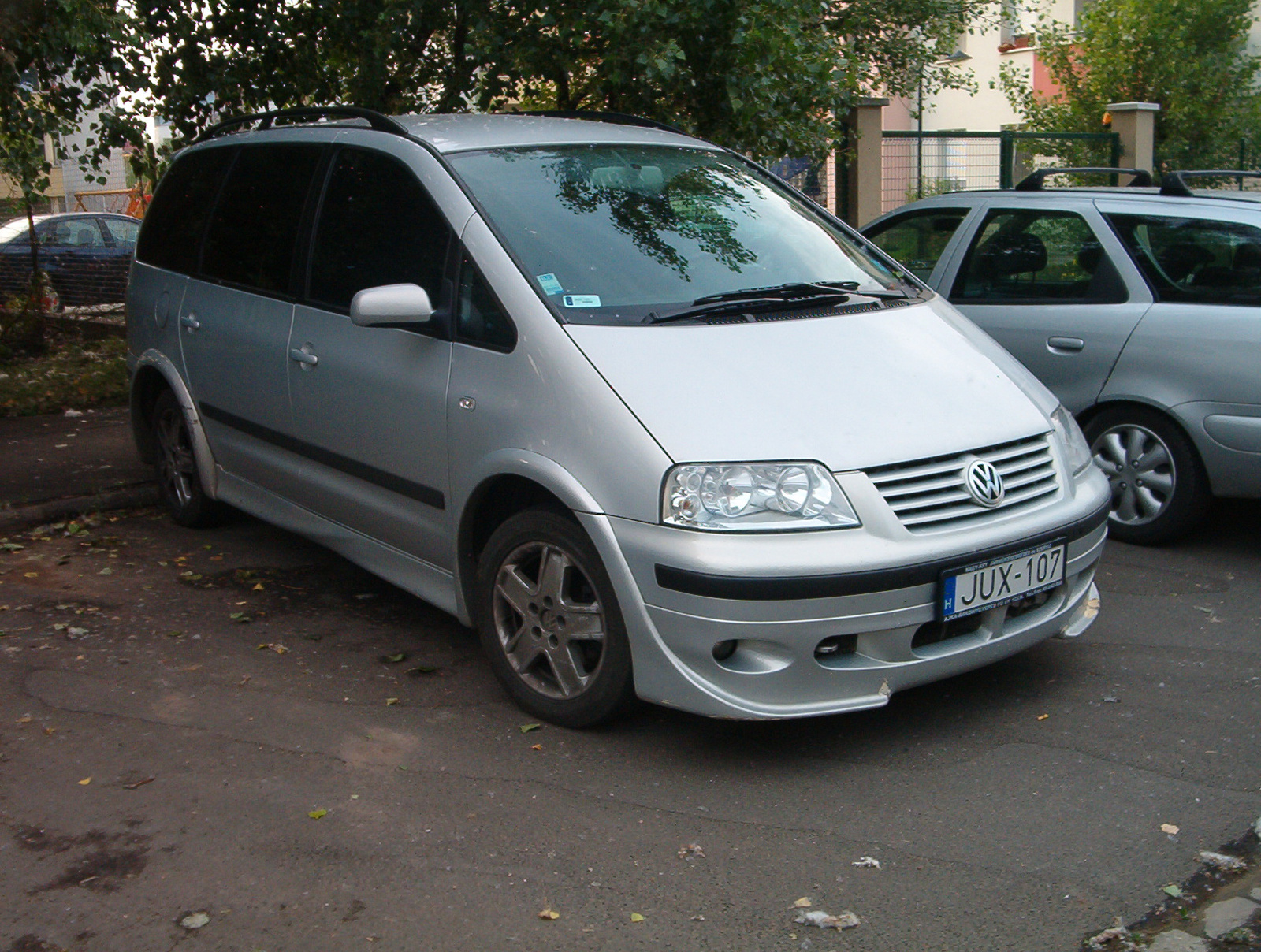 Volkswagen Sharan 1