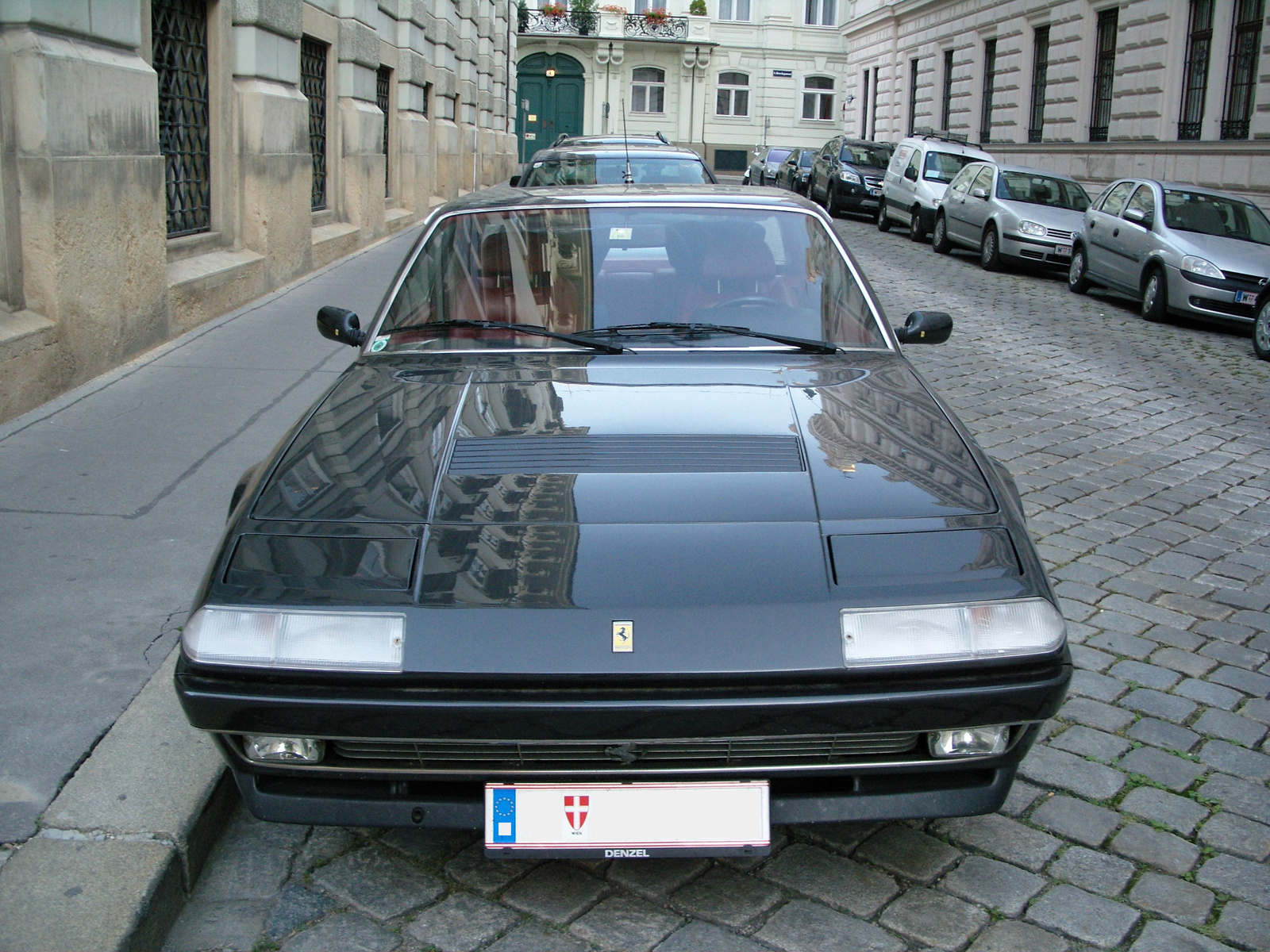 Ferrari 412