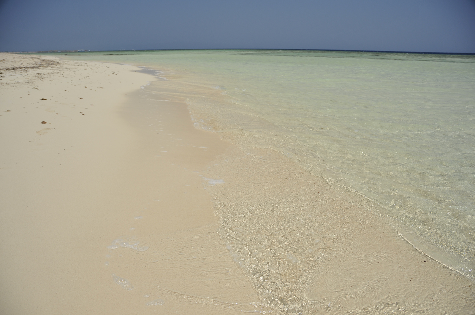 Tobia Island, Soma Bay (23)