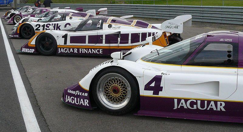 Jaguar XJR-ek