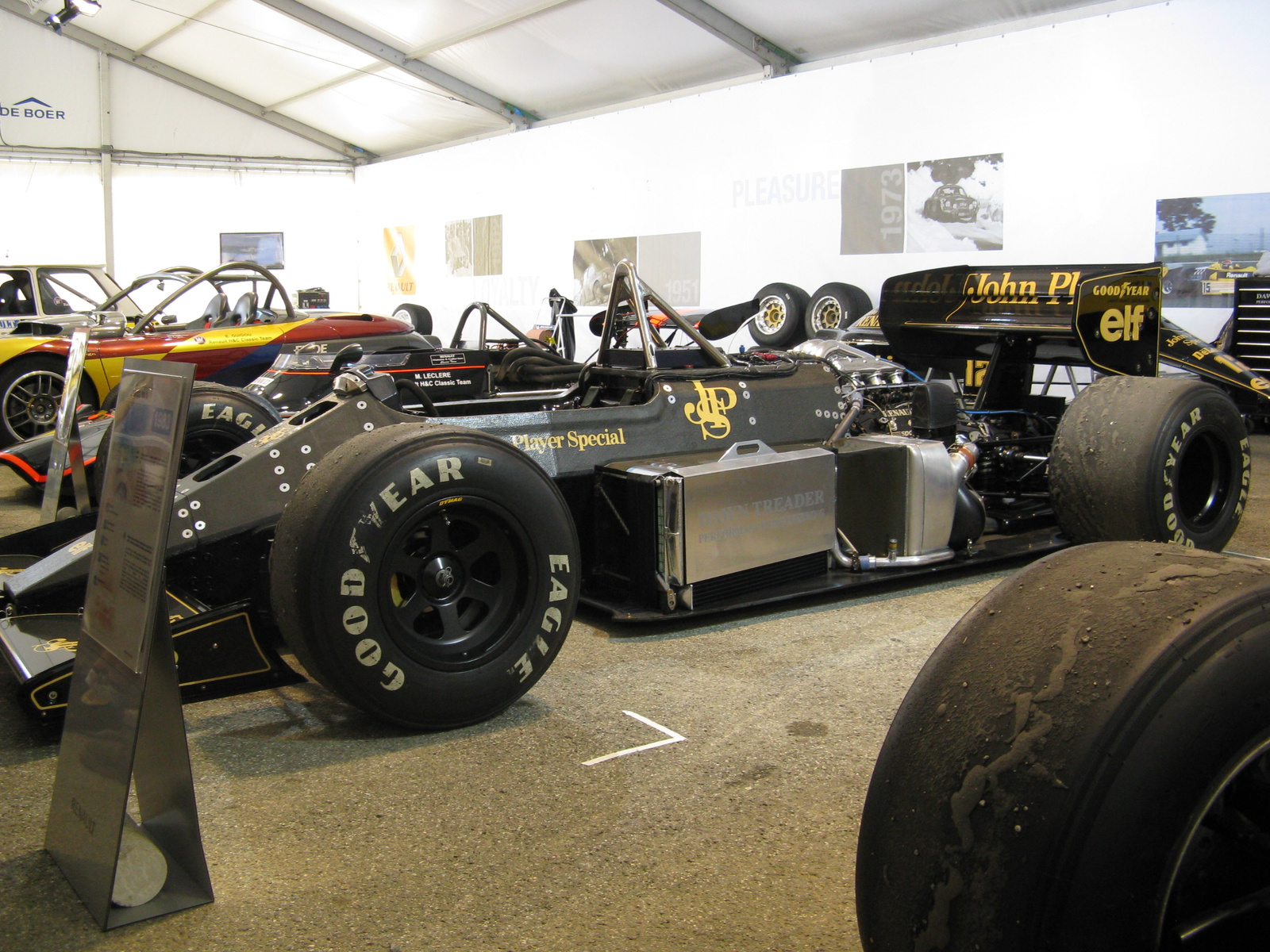 A fekete-arany Lotus-Renault 2008-ban