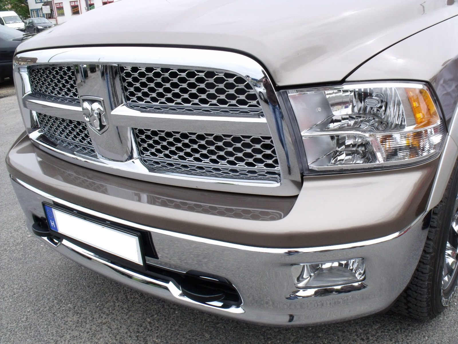 Dodge RAM 2500 HEMI(1)