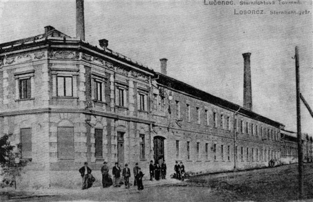 1885 Sternlichtova smaltovòa v Luèenci