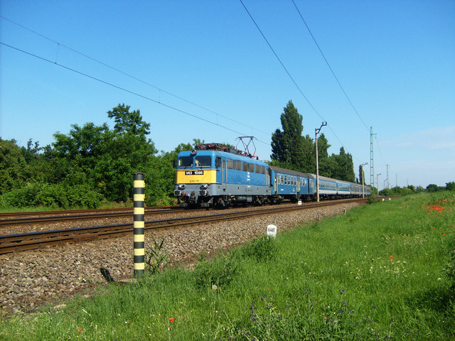 V43-1098 Szeged előtt