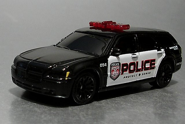 Dodge Magnum police 3
