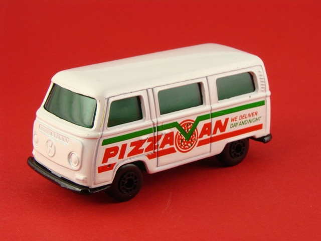 MB vw bus pizza 1