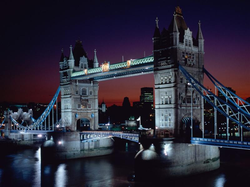 Tower Bridge at Night (Medium)