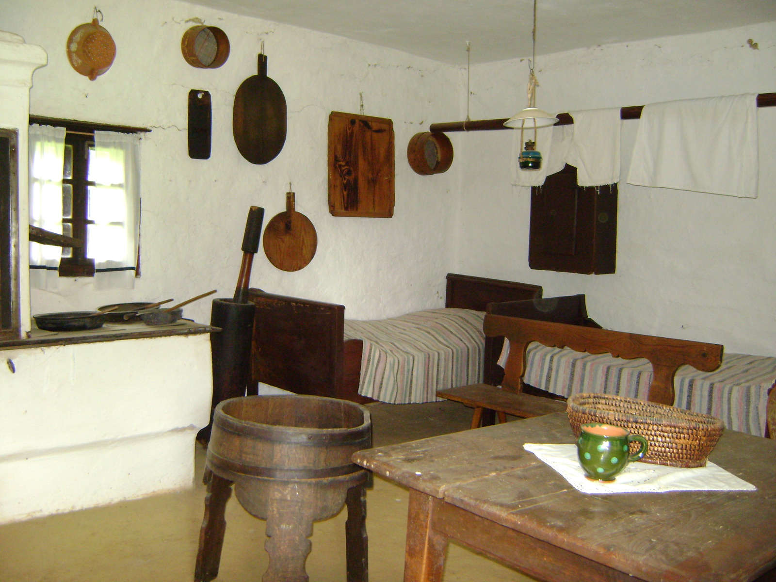 őrségi ház konyhája