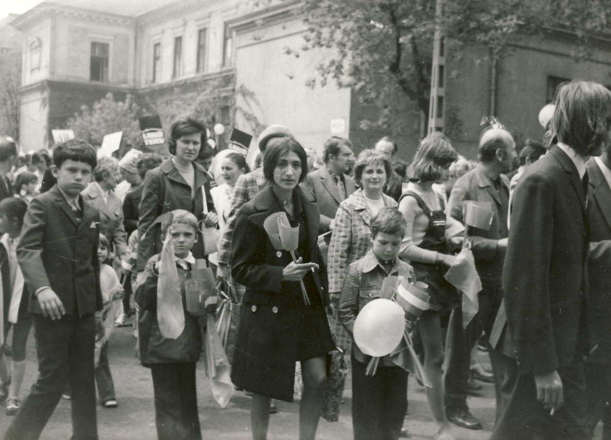 1975.05.01. Felvonulás