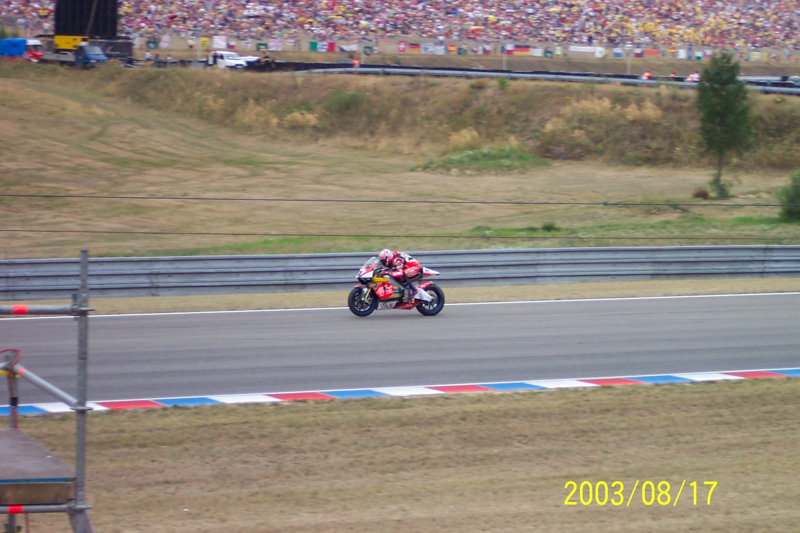 RAJTGYAKORLAT MOTO GP-HAGA