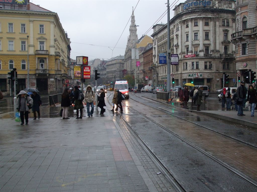 Átépített villamosmegállók, lejárók és mentő