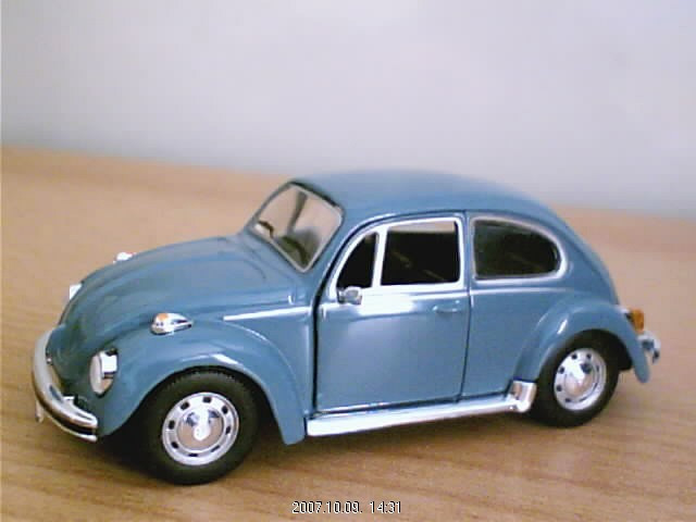 VW. BEETLE 1303 H.WELL 1 43