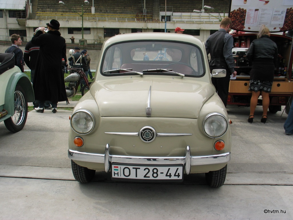 Fiat 750