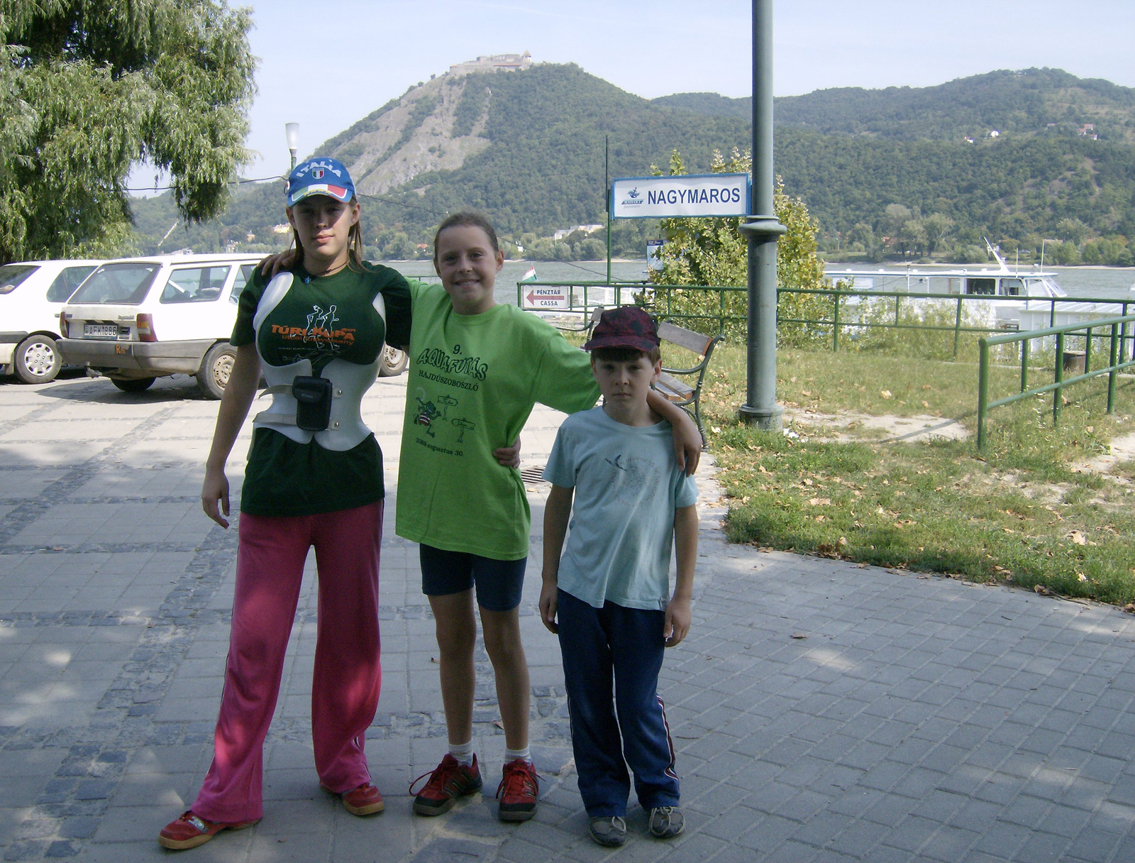 2009.09.12.Nagymarosi cross (7)