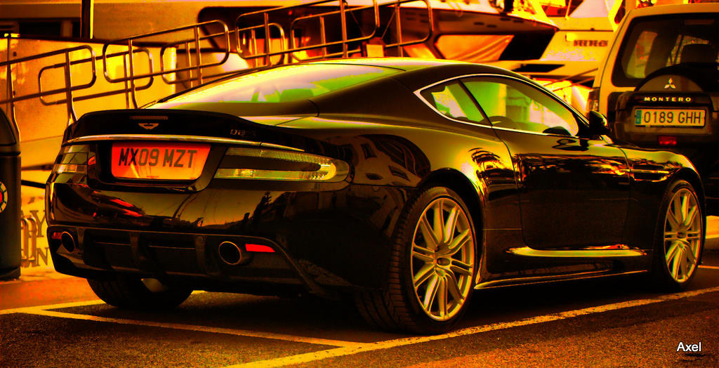 Aston Martin DBS HDR6