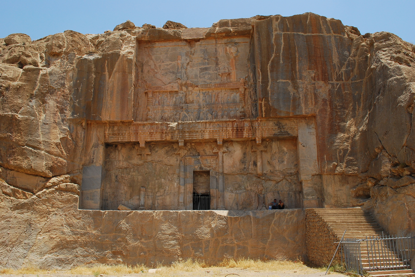 Irán 2296 III. Artaxerxes sírja Takht-e Jamshid (Persepolis)