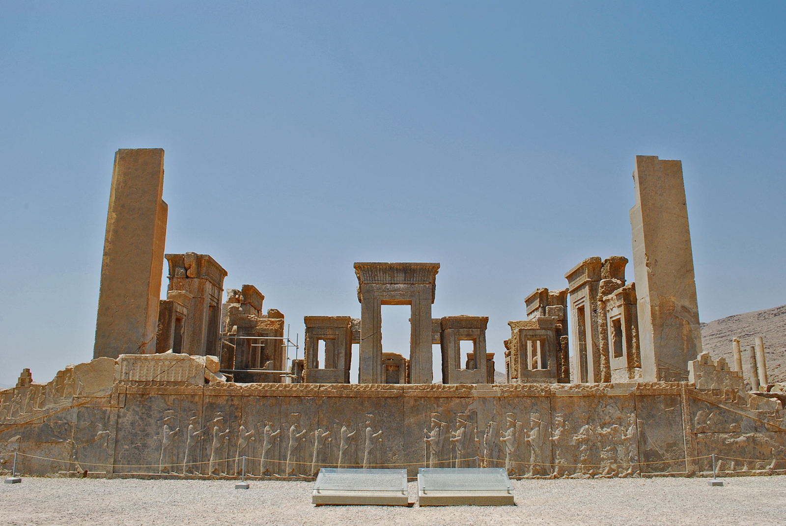 Irán 2477 Dareios paltoája Takht-e Jamshid (Persepolis)