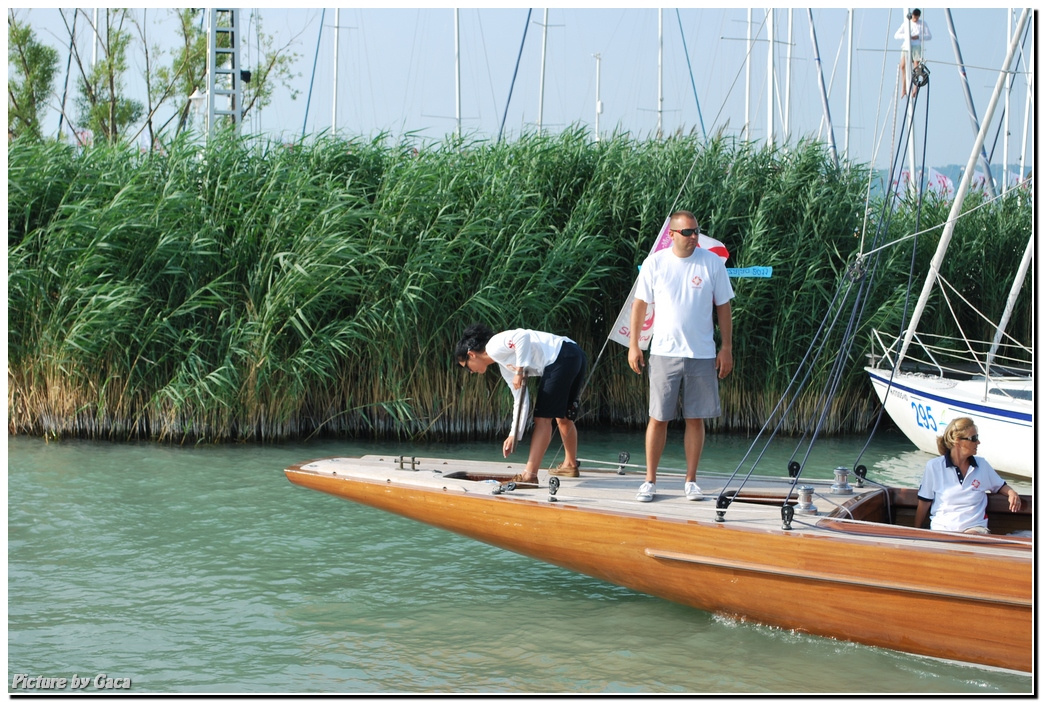 rafficasponzibalatonkékszalaggaca201100065