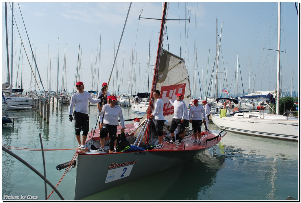 rafficasponzibalatonkékszalaggaca201100069