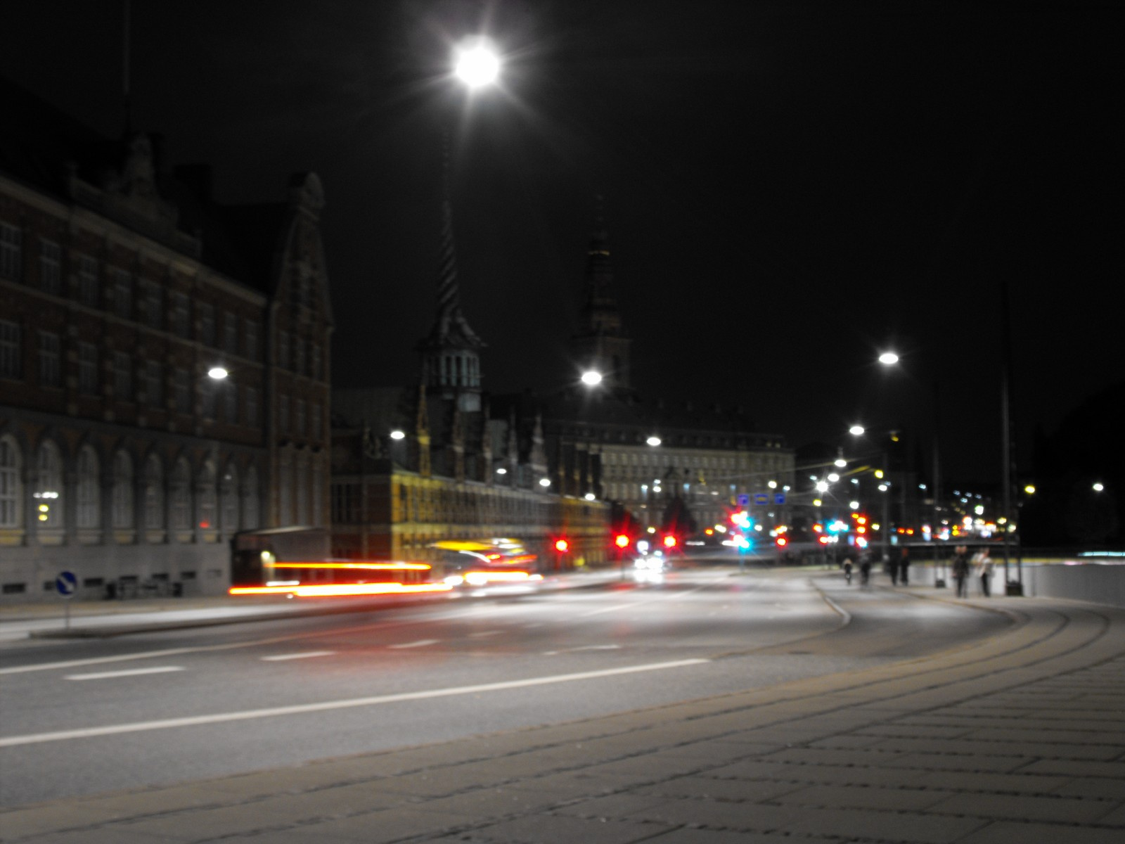 Koppenhága belváros este København i natten Børsen i København