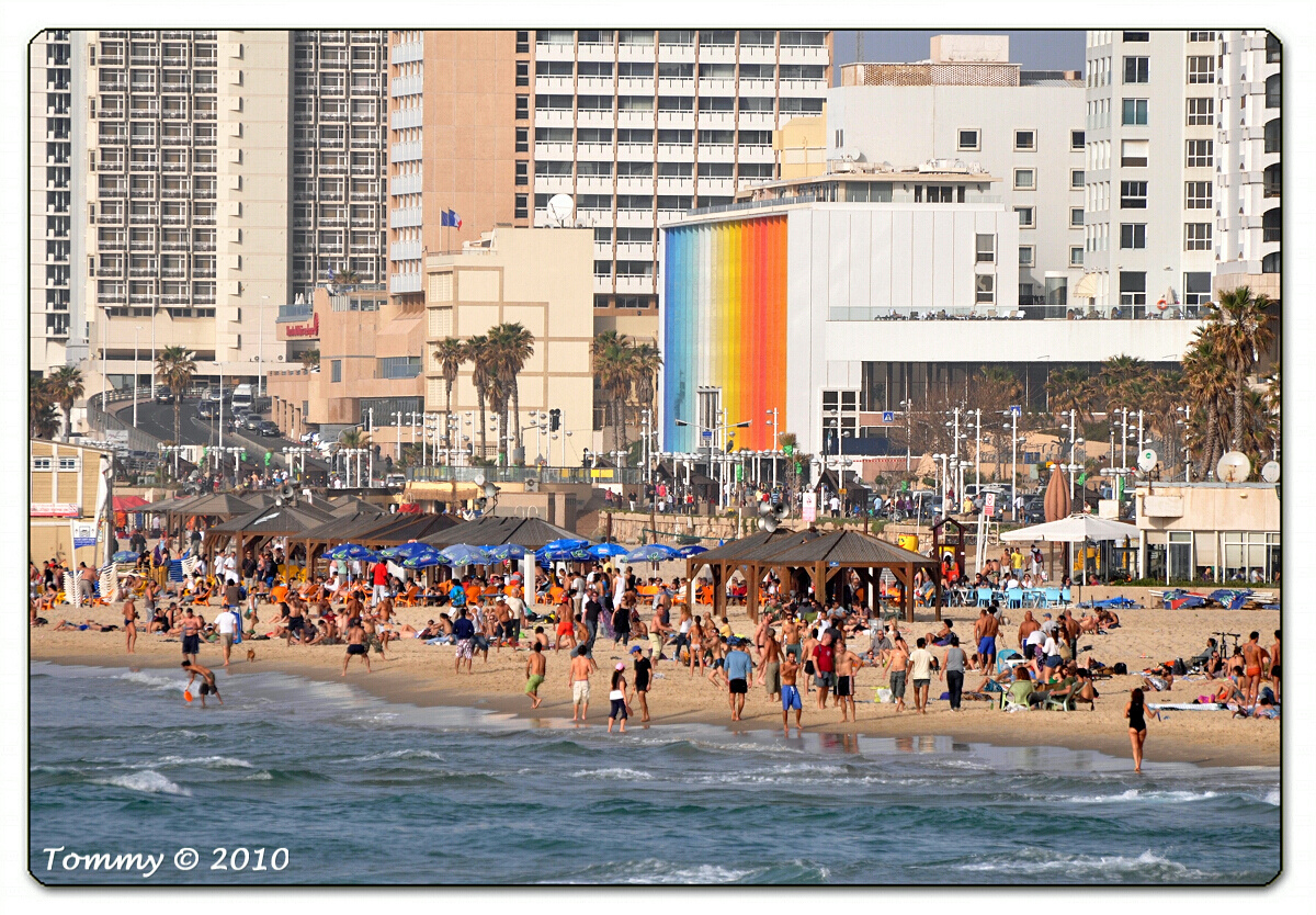 Tel Aviv beach Today