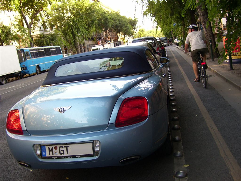 Bentley Continental GTC