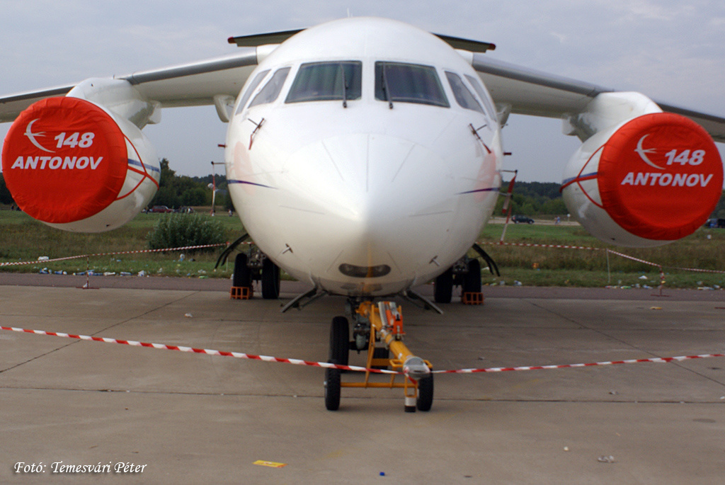 MAKS An-148-01