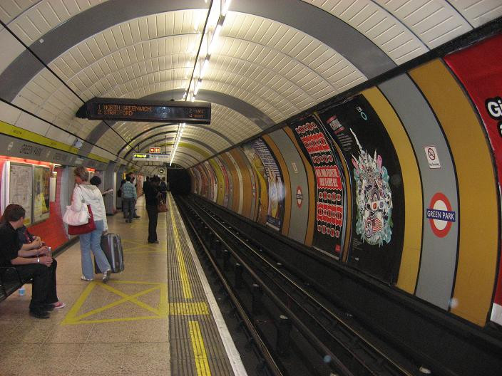 Green Park tube station: Jubilee line