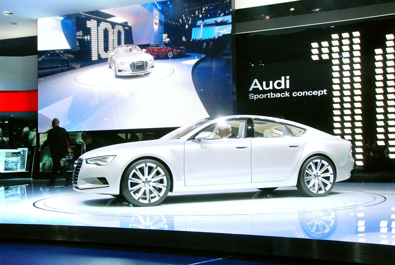 audi-a7-sportback-concept-at-2009-detroit-auto-show 4