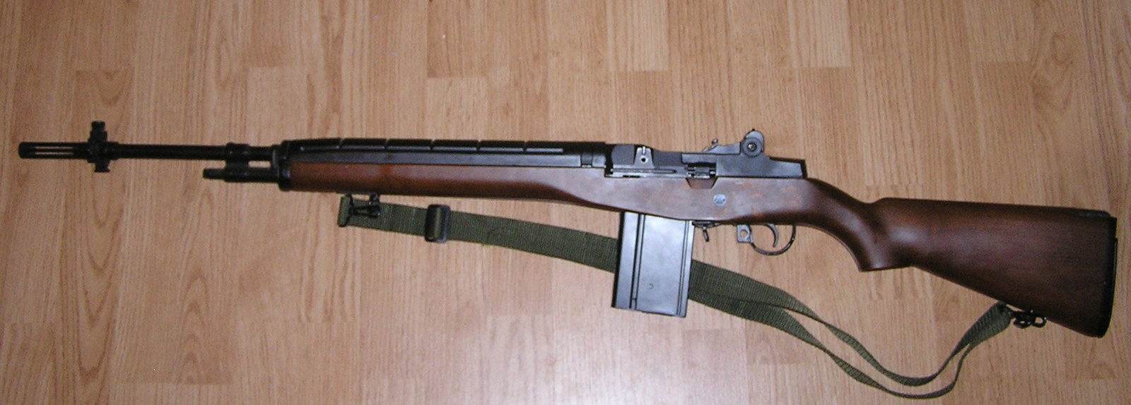 M14