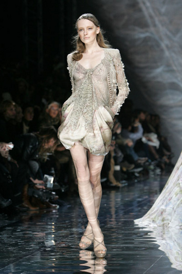 elie saab ss2010 66