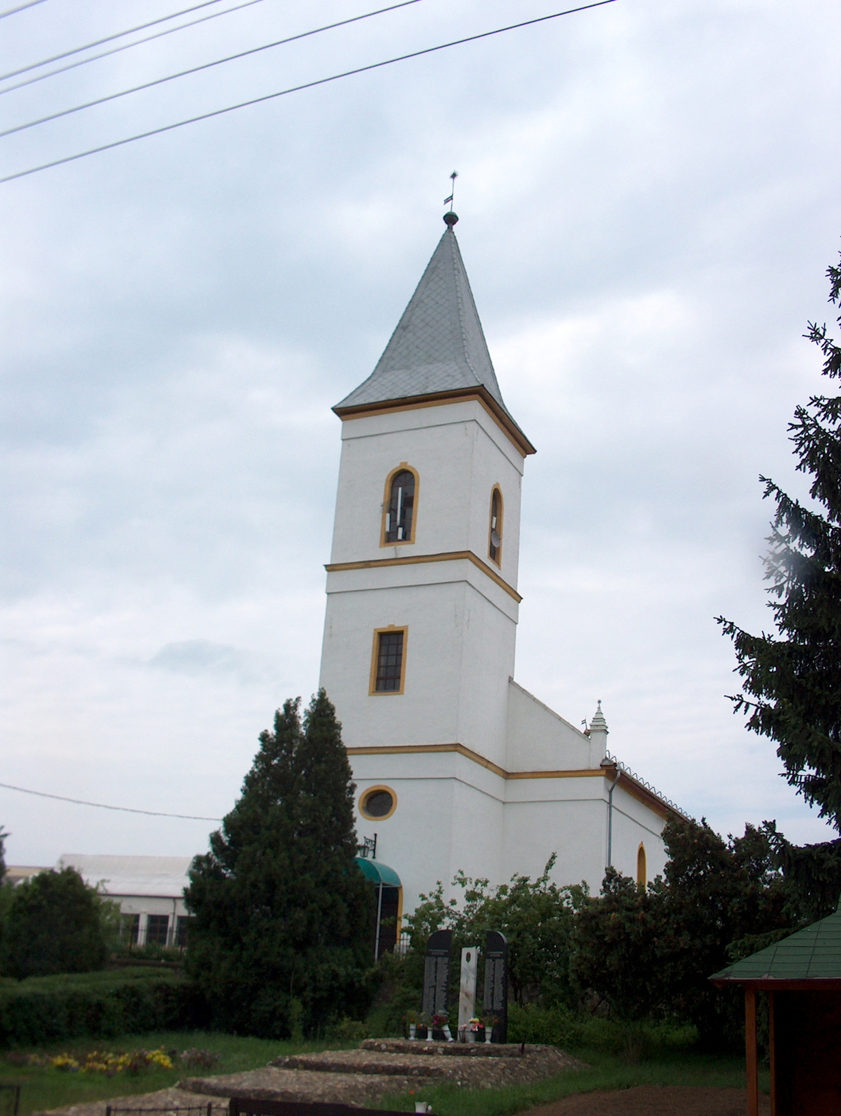 Tiszaeszlár