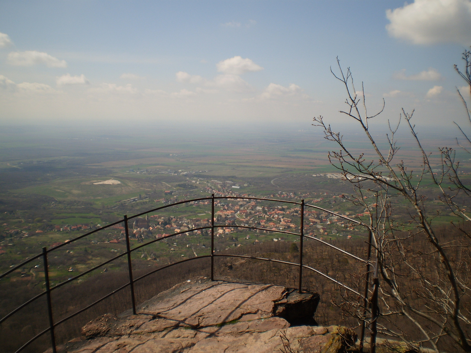 20100403 Jakabhegy Zsongor kő