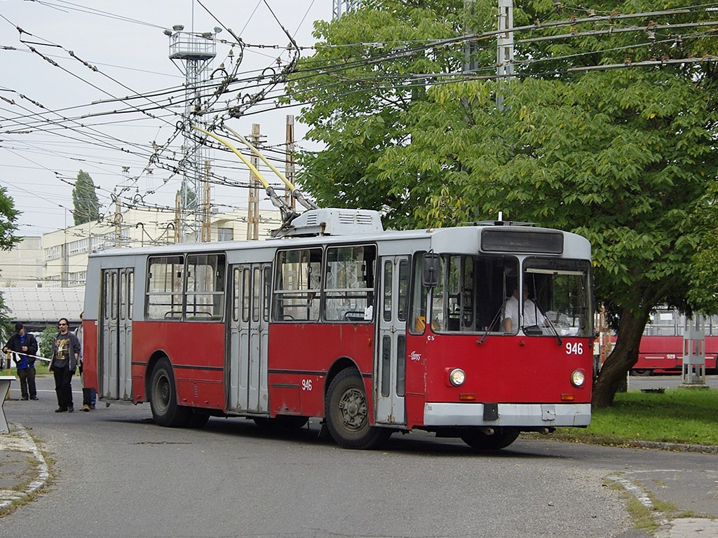 ZIU 9 a Troligarázsban 06 2010.09.25