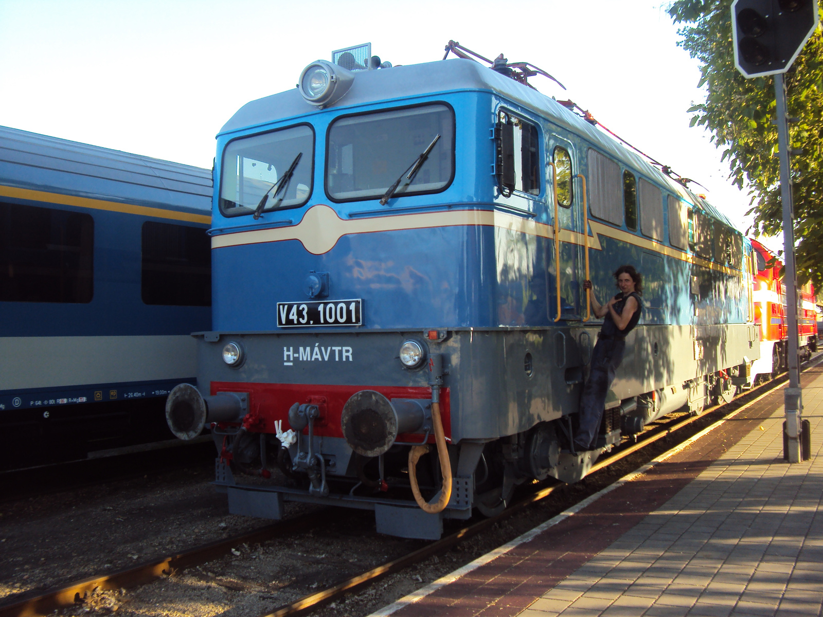 V43 1001 "Szili"