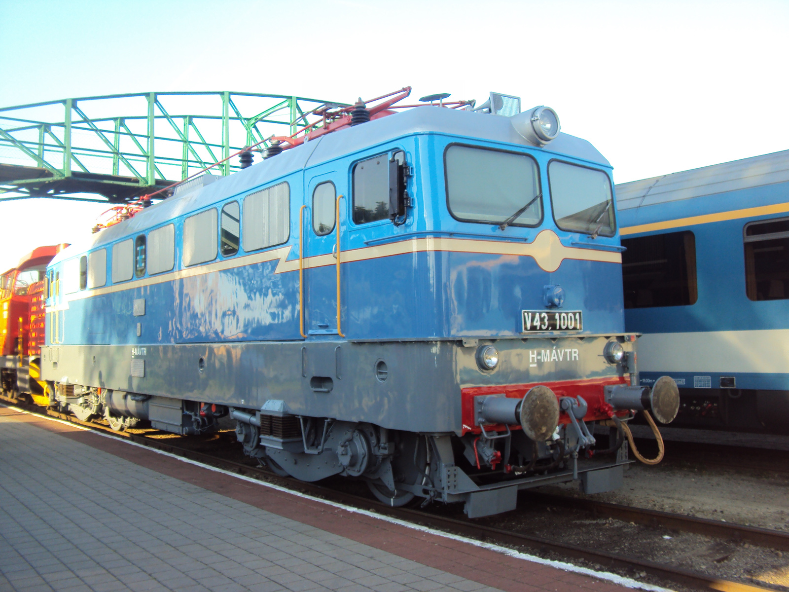 V43 1001 "Szili"