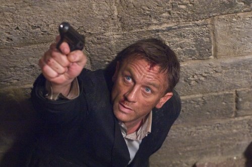 bond-22 (4)