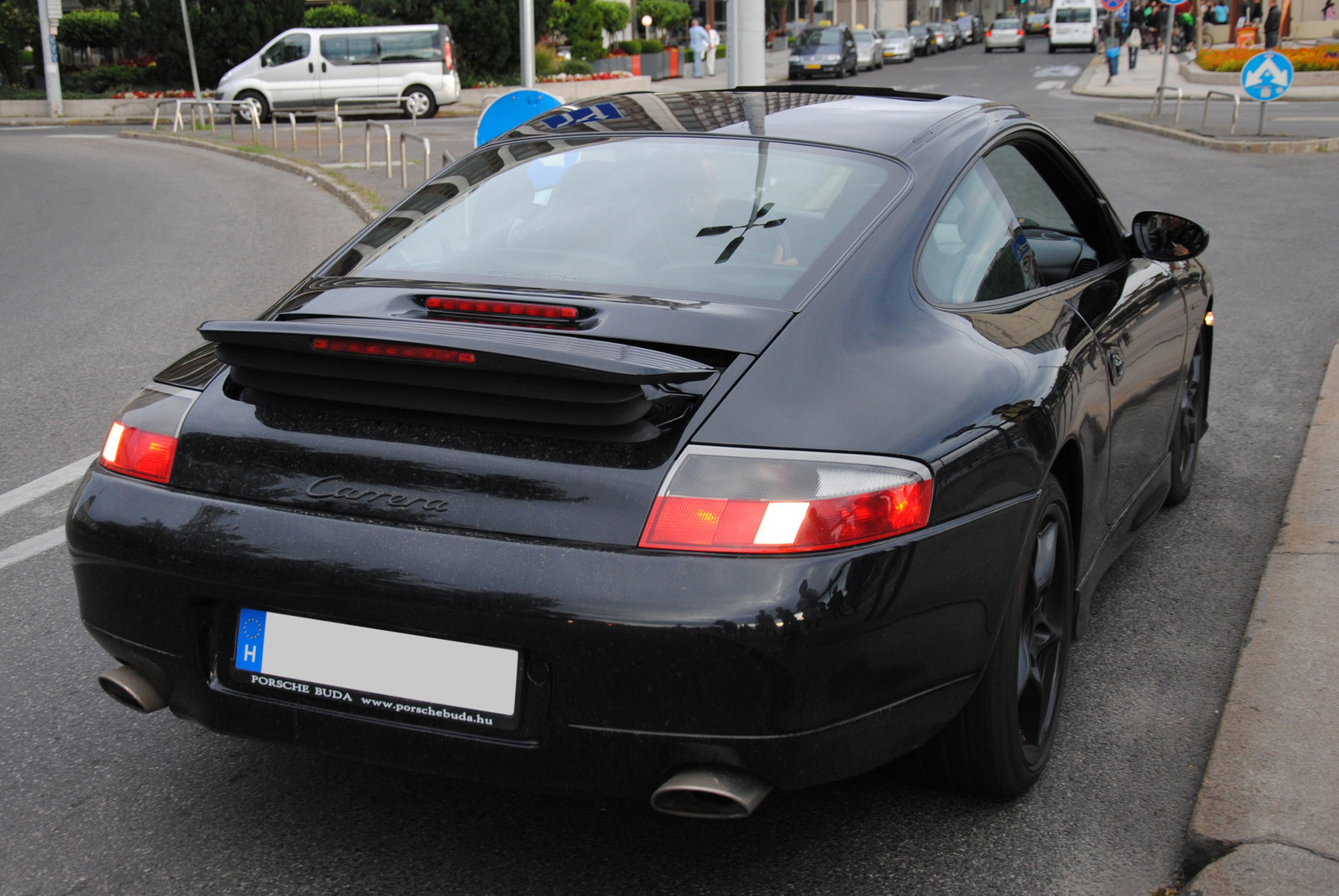 Porsche 911 Carrera