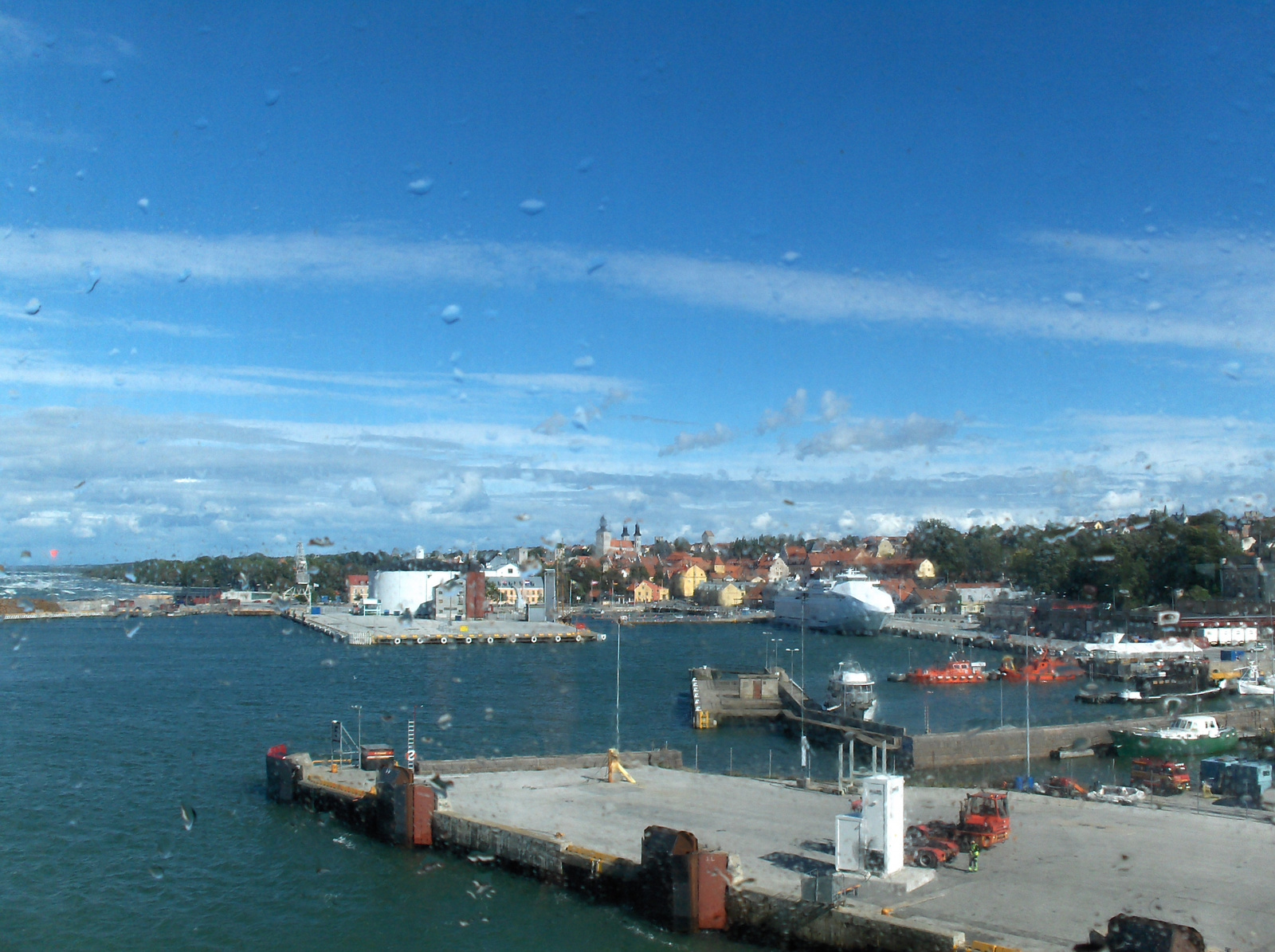 Gotland- Visby a tenger felől