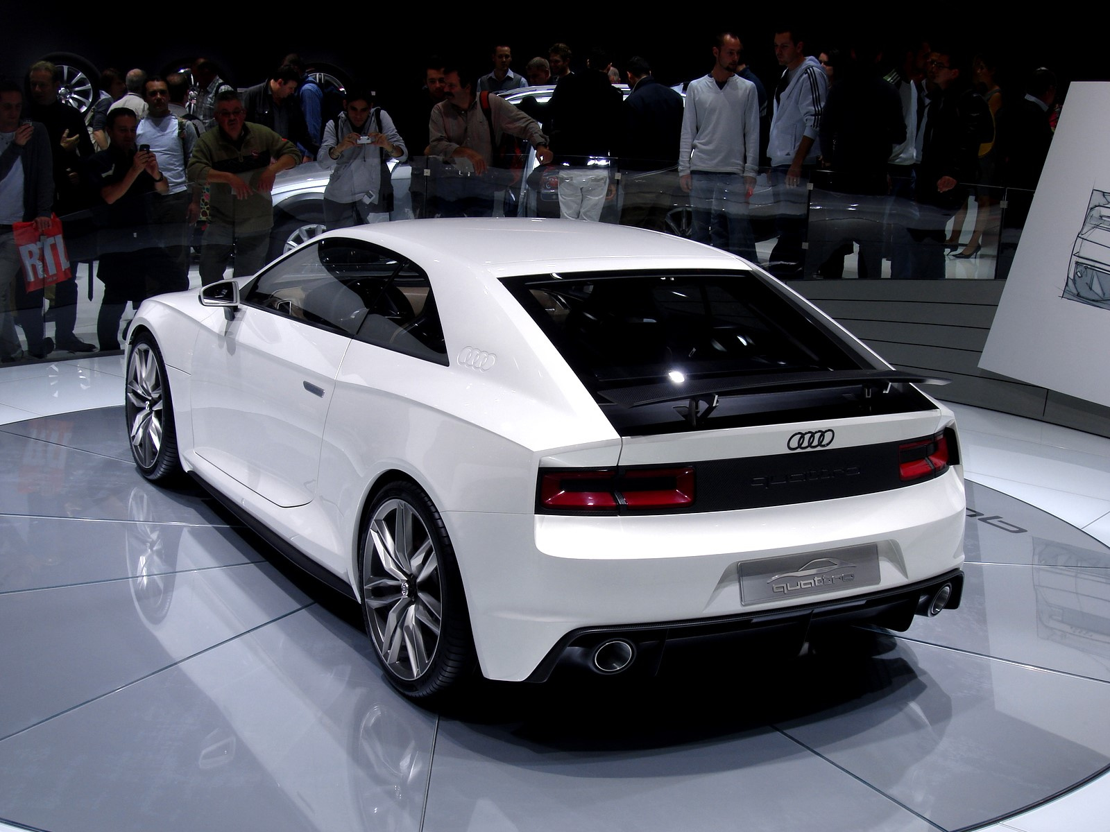 Audi Quattro Concept (1)