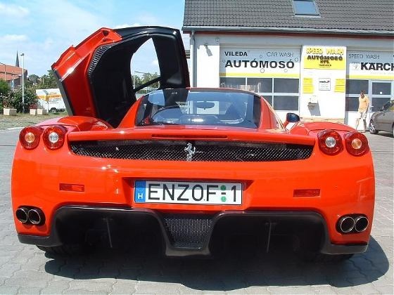 Ferrari Enzo