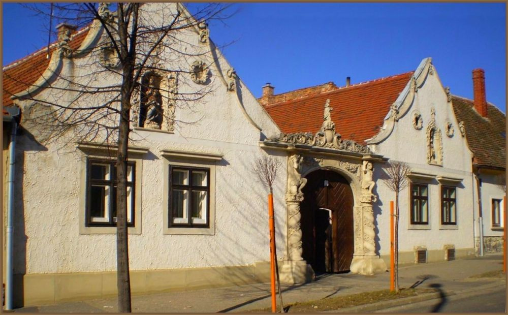 Két mór-ház, Sopron, Szent.Mihály utca 9.