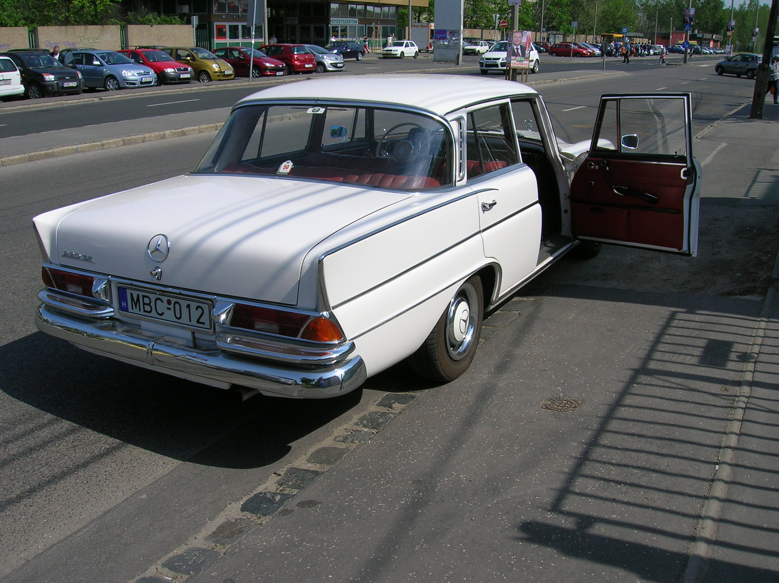 mercedes 220