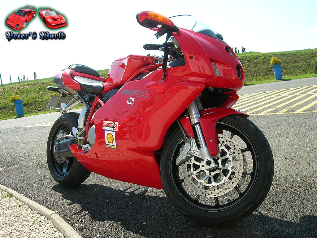 Ducati 749