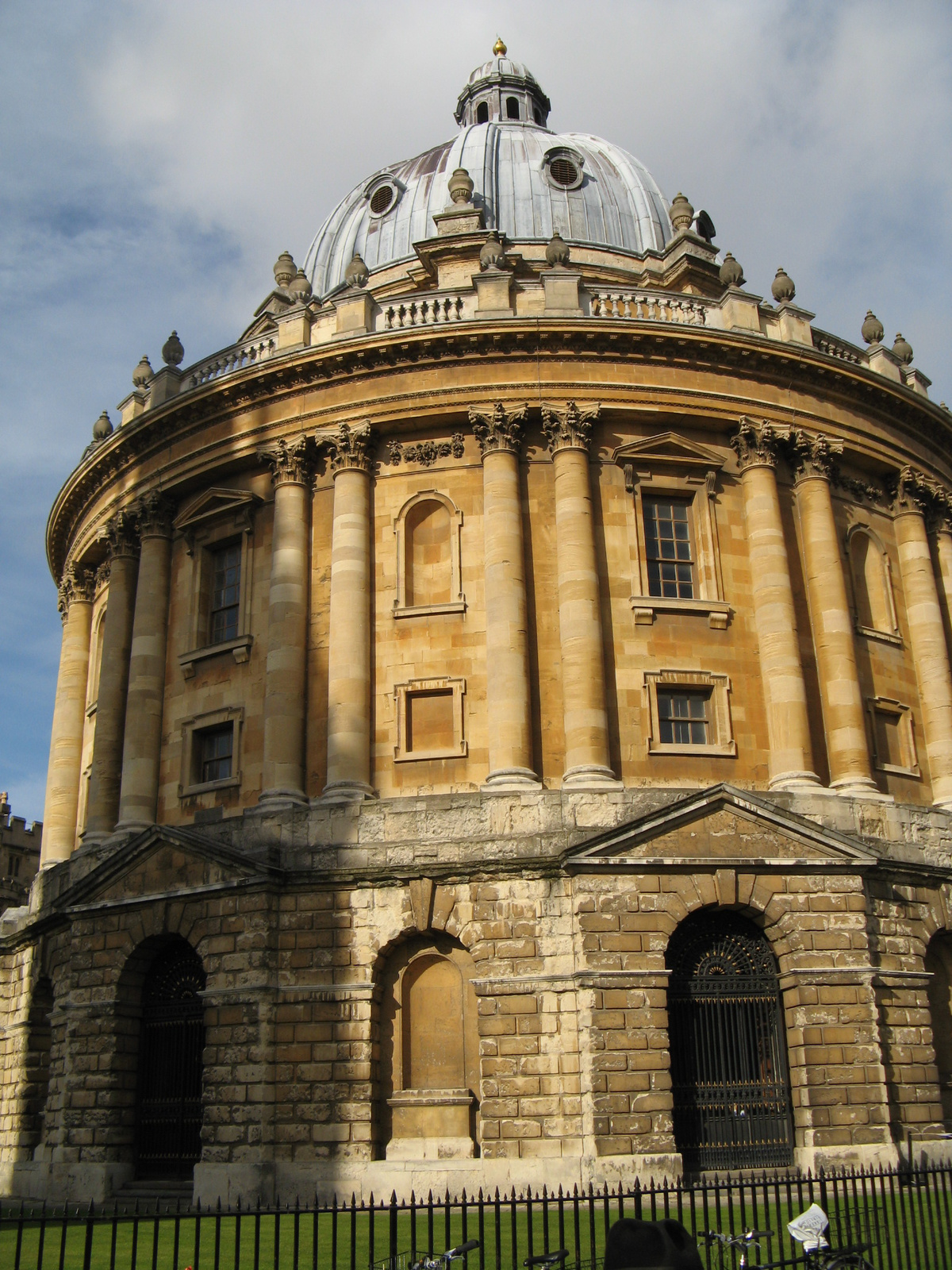 12 Radcliffe Camera