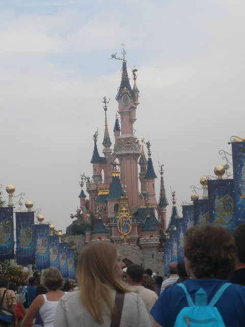 2008.Disneyland 01