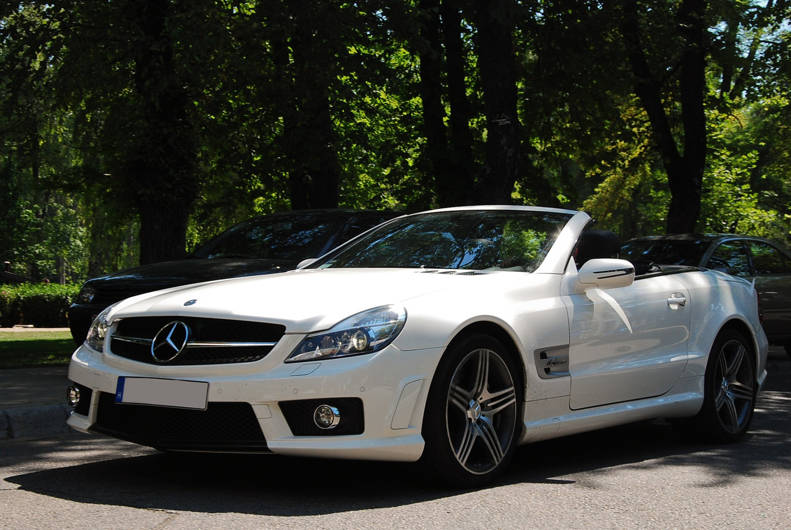 Mercedes SL 63 AMG