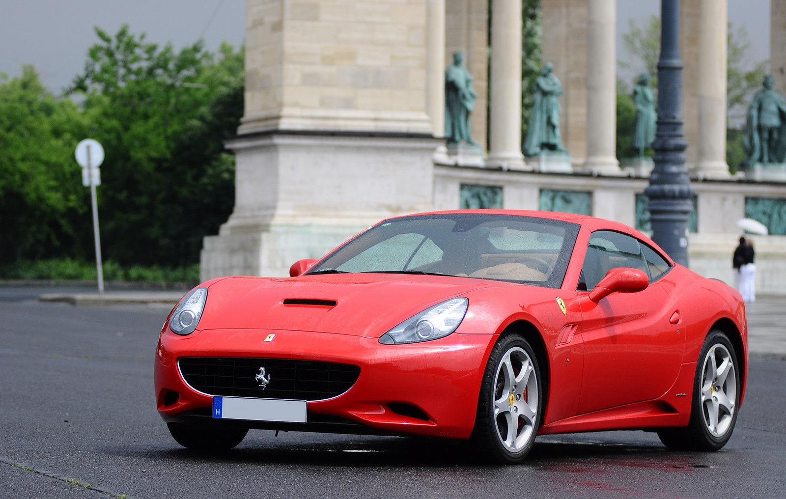 Ferrari California