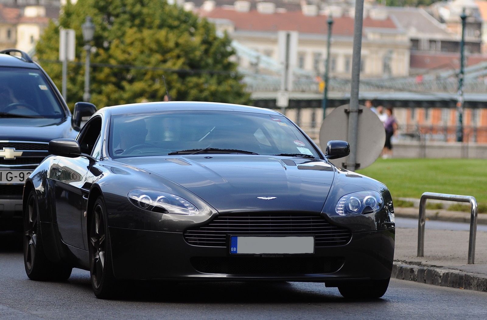 Aston Martin V8 Vantage